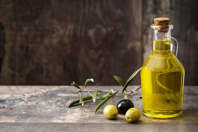 خرید روغن زیتون فرابکر ۸۰۰ گرمی – طبیعی، خالص و سرشار از خواص درمانی